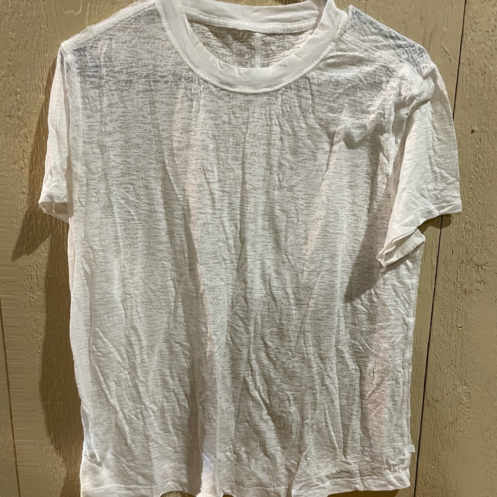 Lululemon white tshirt